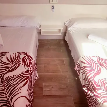 卡巴那旅馆 2*